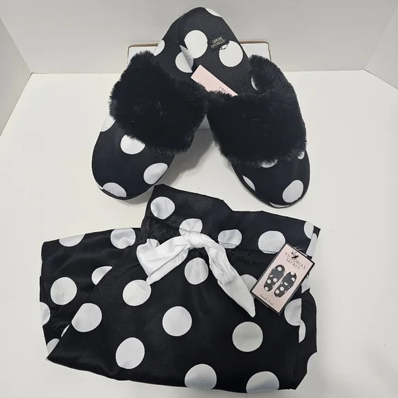 Victoria's Secret Black And White Polka Dot Slippers Sz S - Picture 1 of 6